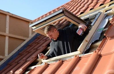 Pose de fenêtres de toit Velux à Cormainville